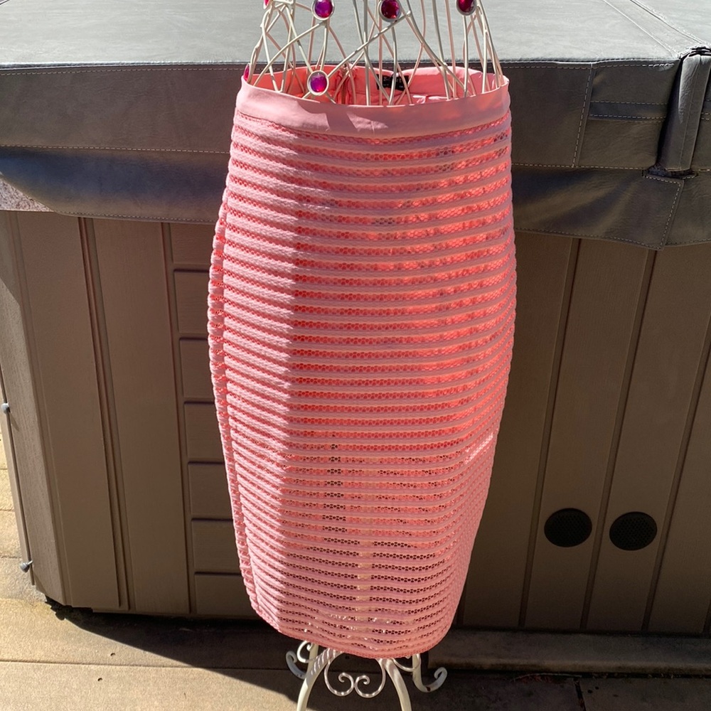 Bardot made in Australia new with tag beautiful skirt perfect for spring